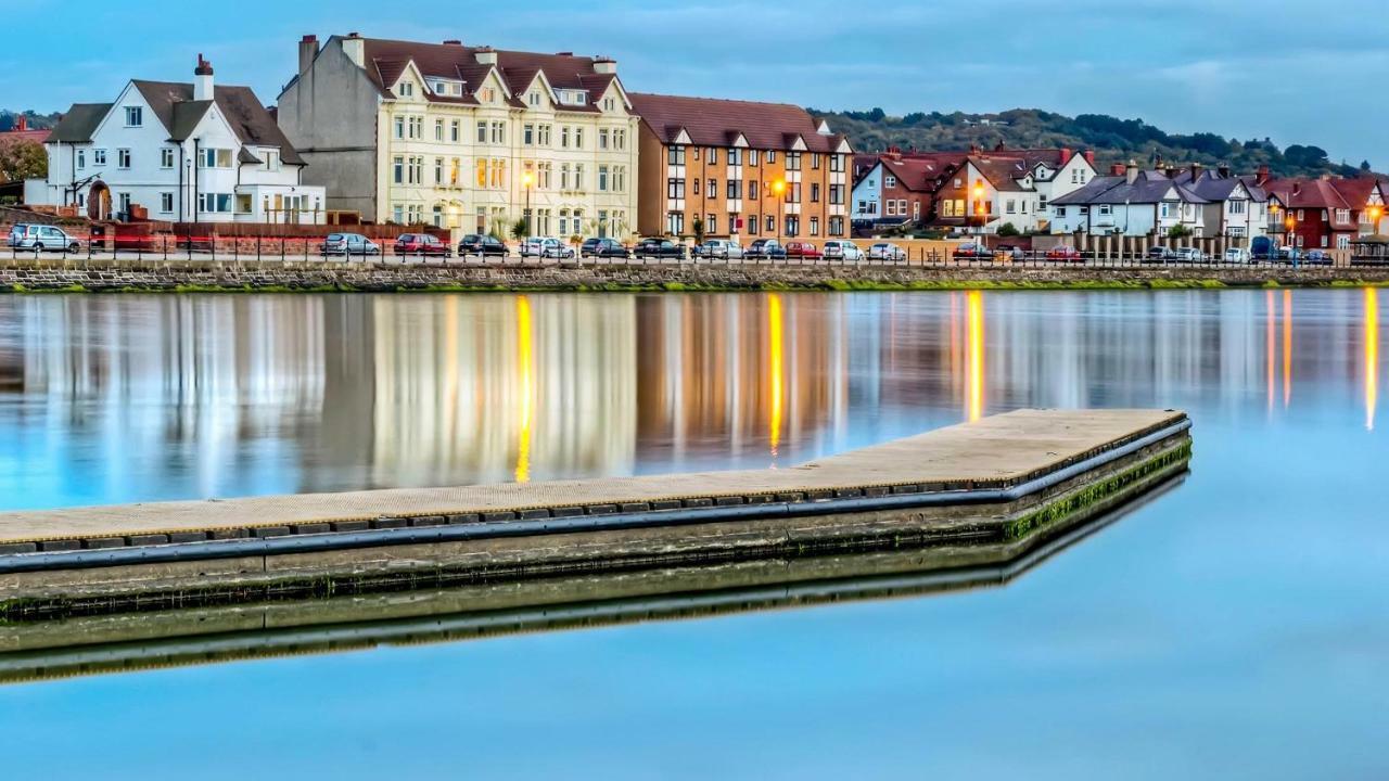 Marine Lake Apartment West Kirby Exterior foto